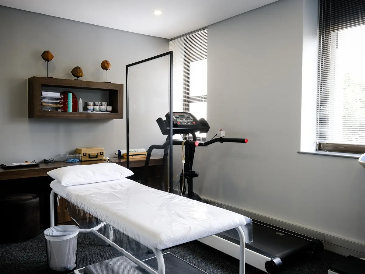 The biokinetics and treatment room